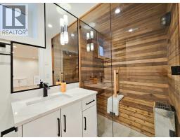 2026 E 32nd Avenue, Vancouver, BC V5N3B8 Photo 22
