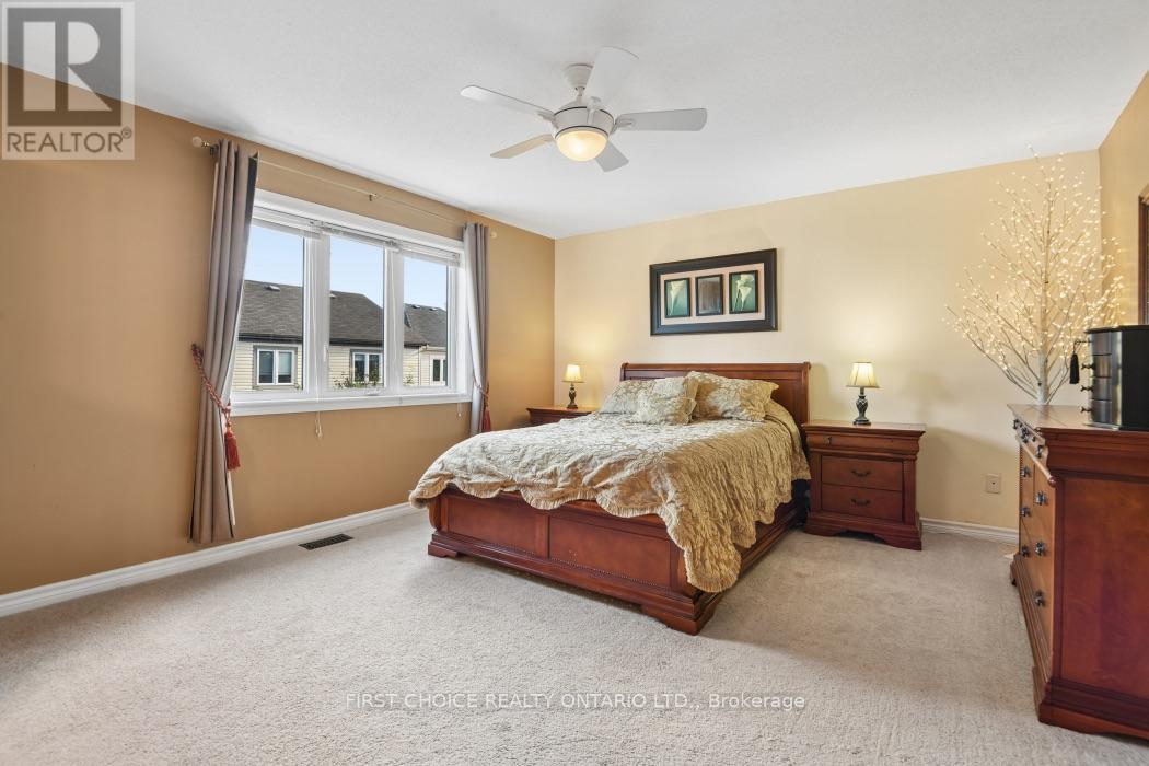 207 MISTRAL WAY photo 18