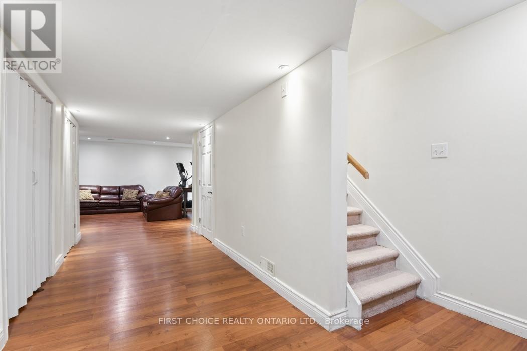 207 MISTRAL WAY photo 28
