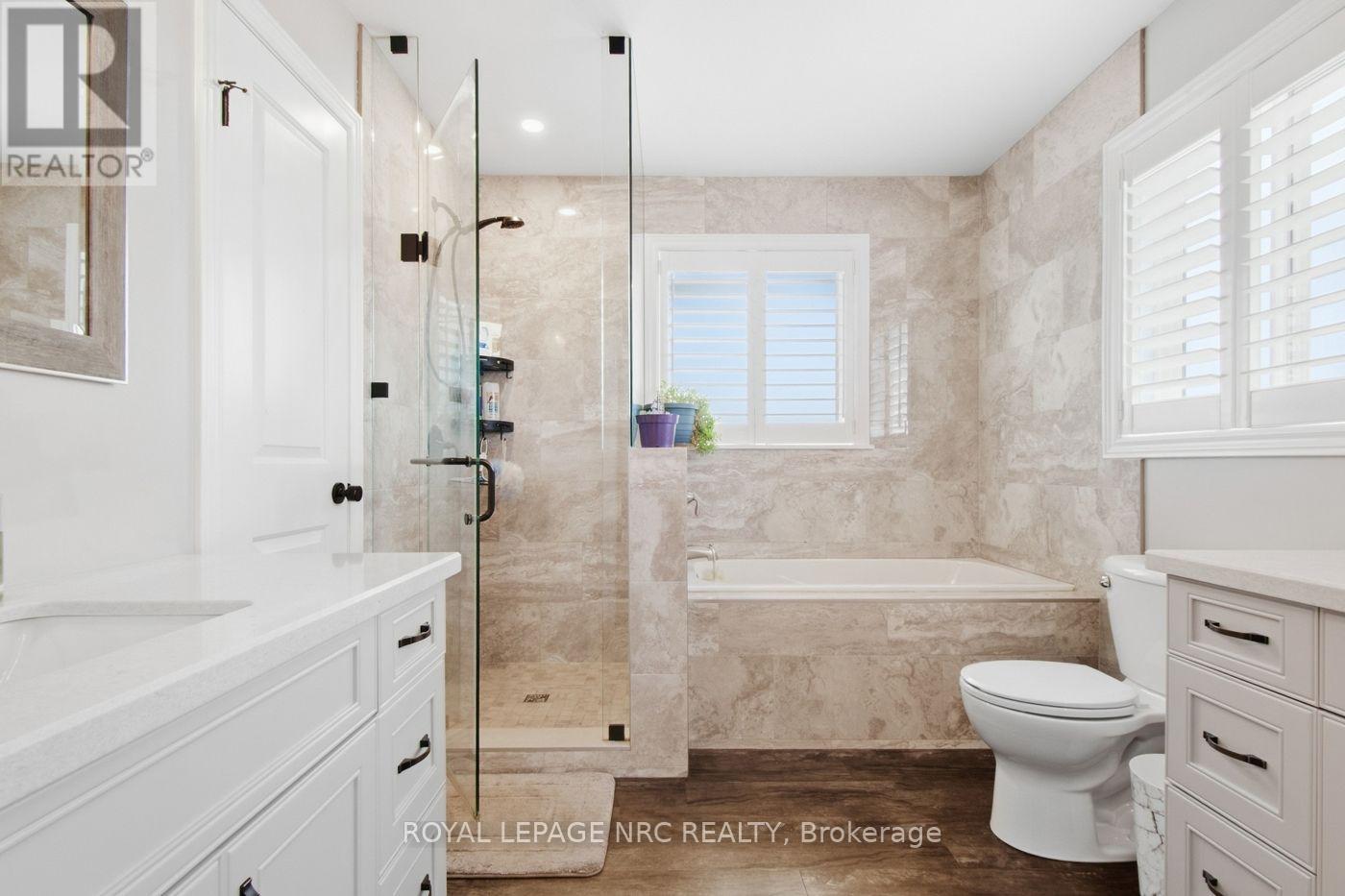 3711 WHITE ROAD - 27