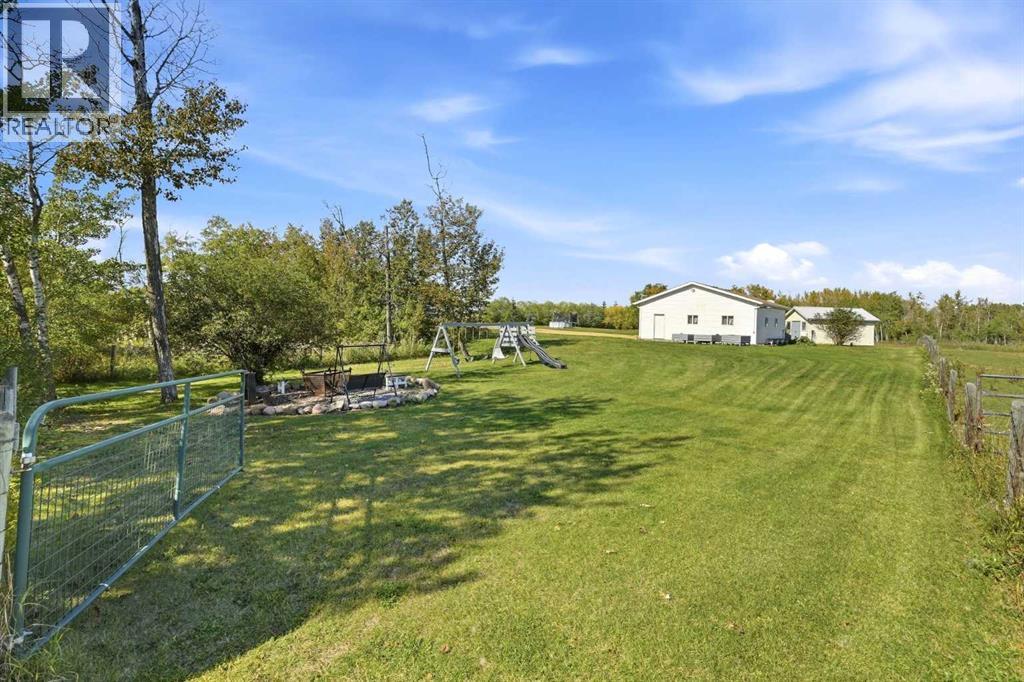 Listing photo – 39403 Range Road 222, Rural Lacombe County