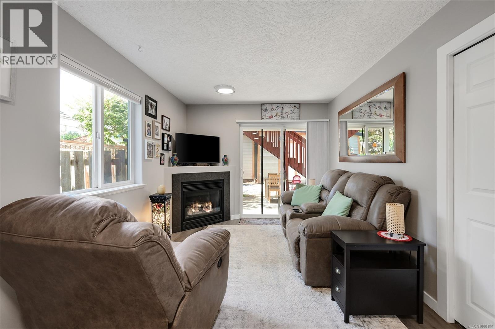 2326 Hoylake Cres - 24