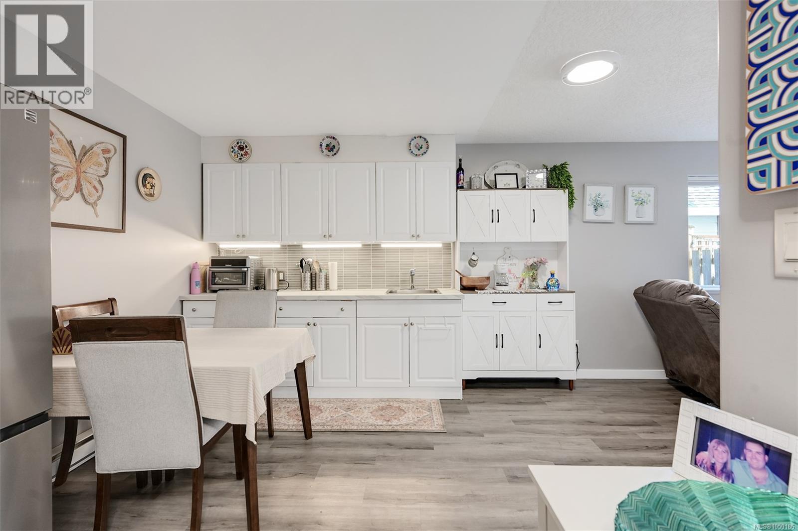 2326 Hoylake Cres - Image 35
