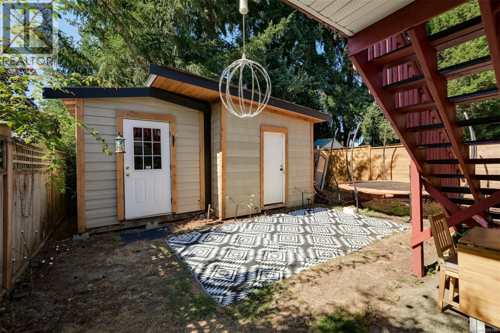 2326 Hoylake Cres - Image 38