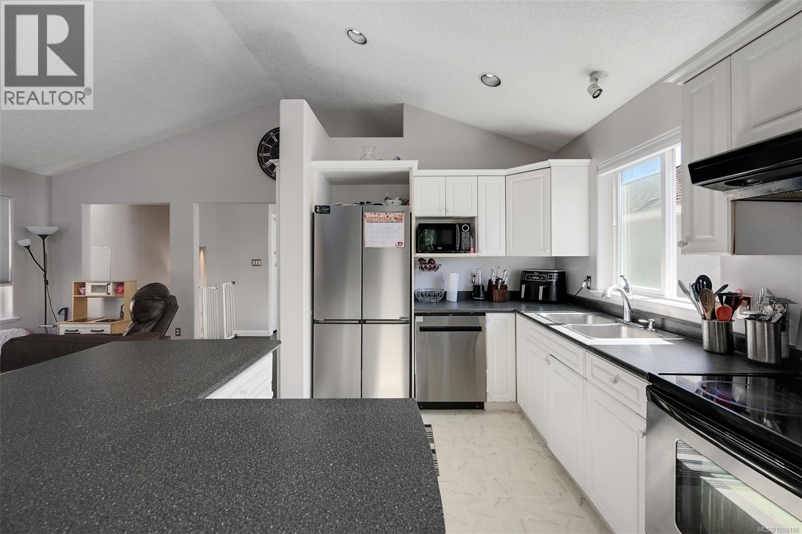 2326 Hoylake Cres - 8