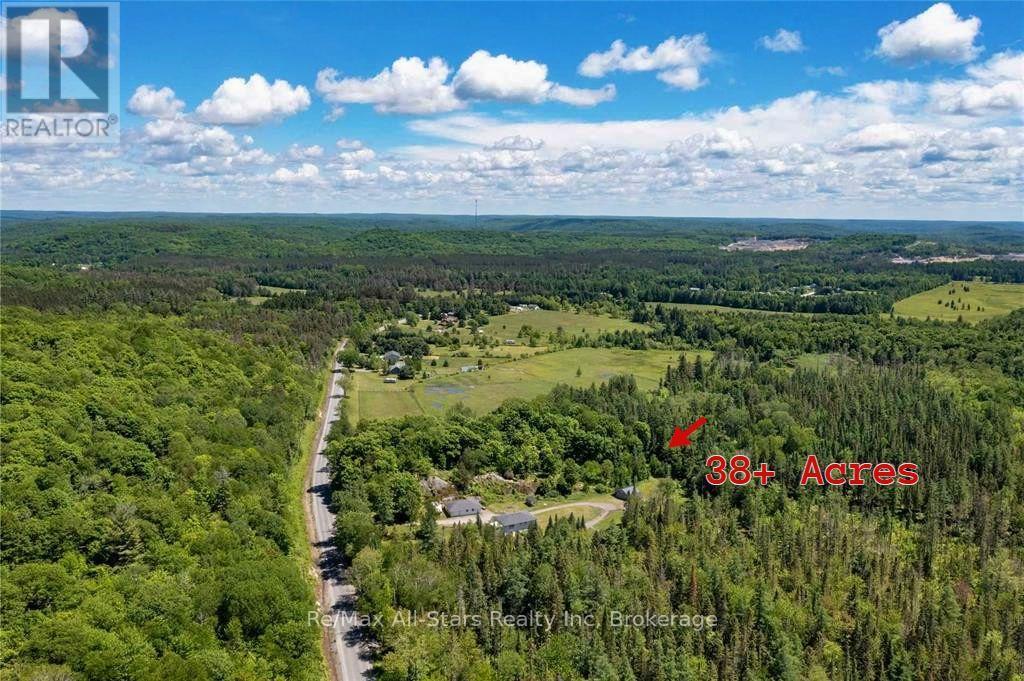 410 ETWELL ROAD, Huntsville (Stisted) — photo 2