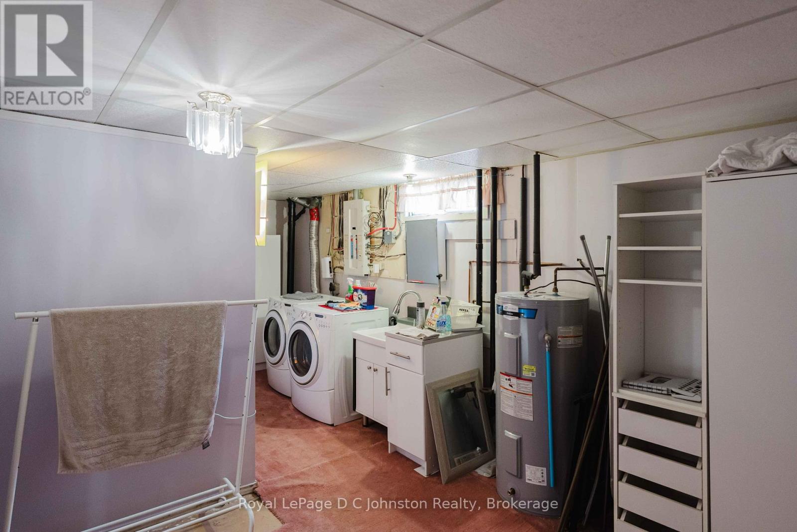 1152 WELLINGTON STREET - 30
