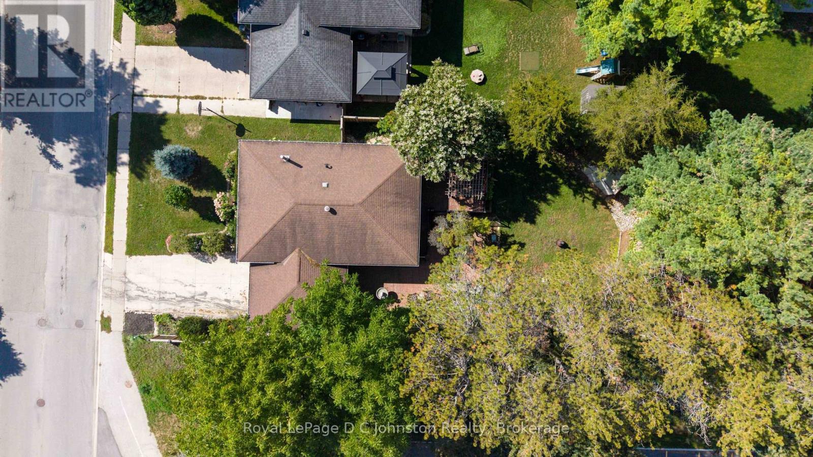1152 WELLINGTON STREET, Saugeen Shores — photo 2