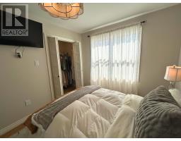 8 Vaughan Road thumbnail 32