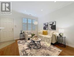 102 - 16 Humberstone Drive, Toronto, ON M2N7C1 Photo 12