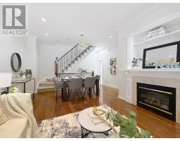 102 - 16 Humberstone Drive, Toronto, ON M2N7C1 Photo 14