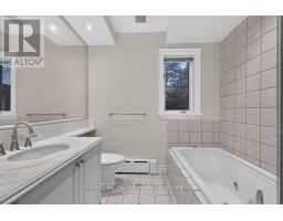 58 Old Forest Hill Road, Toronto, ON M5P2R2 Photo 39