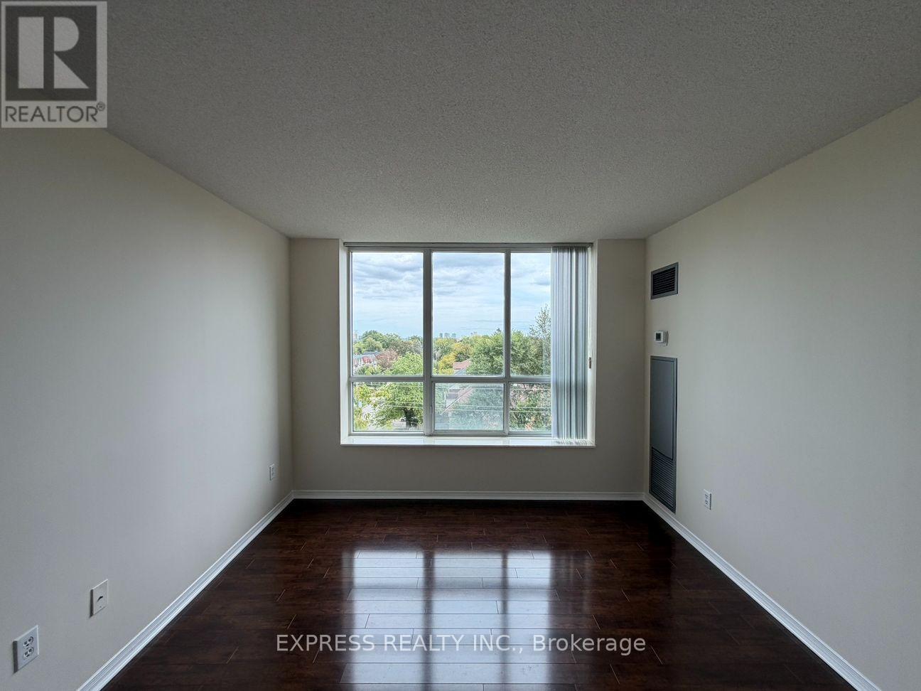 607 - 39 PEMBERTON AVENUE, Toronto (Newtonbrook East) — photo 6