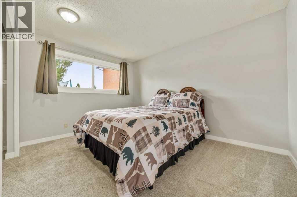 218 McDermott Road - Image 13