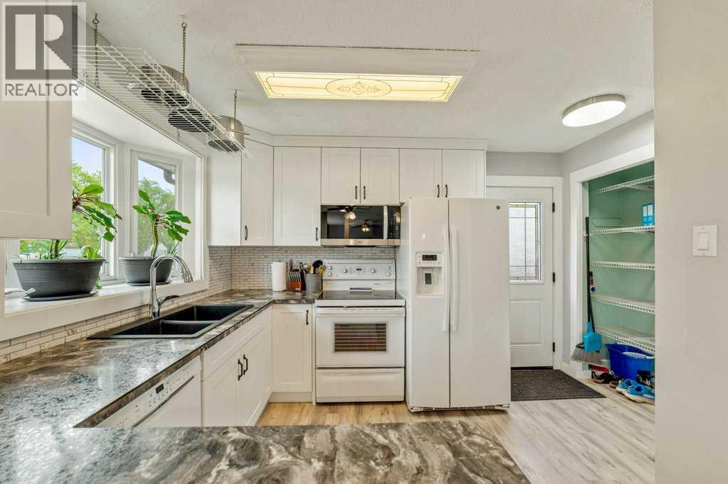 218 McDermott Road - Image 8