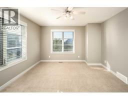 158 Aspen Hills Villas Sw, Calgary, AB T3H0H7 Photo 28