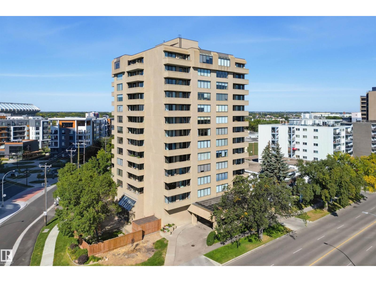 #203 8340 Jasper AV NW NW, Edmonton, Alberta, T5H4C6