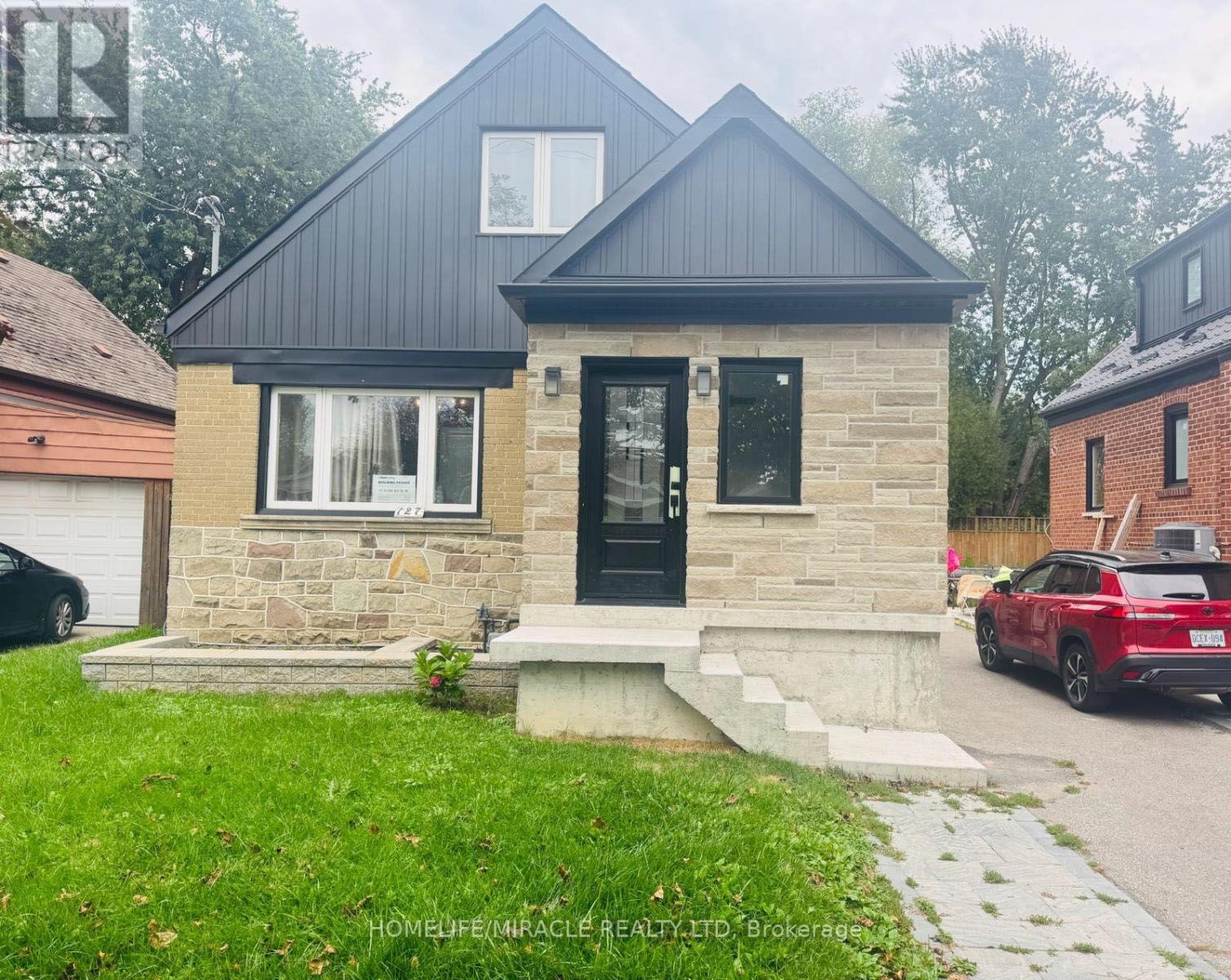 Photo of 127 Presley Avenue