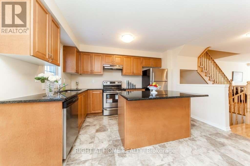 37 COMFORT WAY, Whitby (Blue Grass Meadows) — photo 10