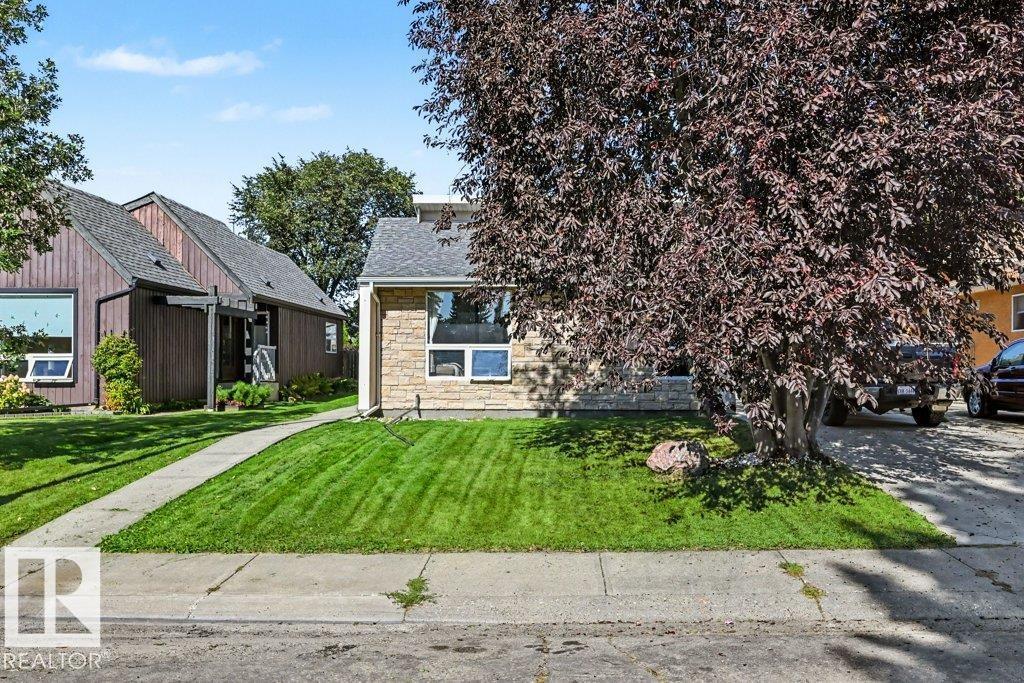 8708 25A Av NW photo 2 — MLS® E4509570