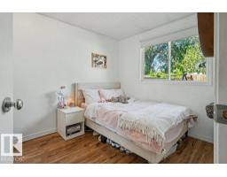 8708 25a Av Nw, Edmonton, AB T6K2W7 Photo 24