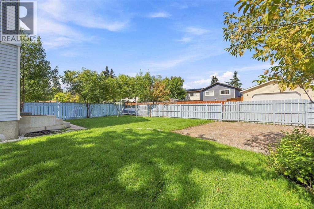 27 Erin Grove Close SE - photo 41