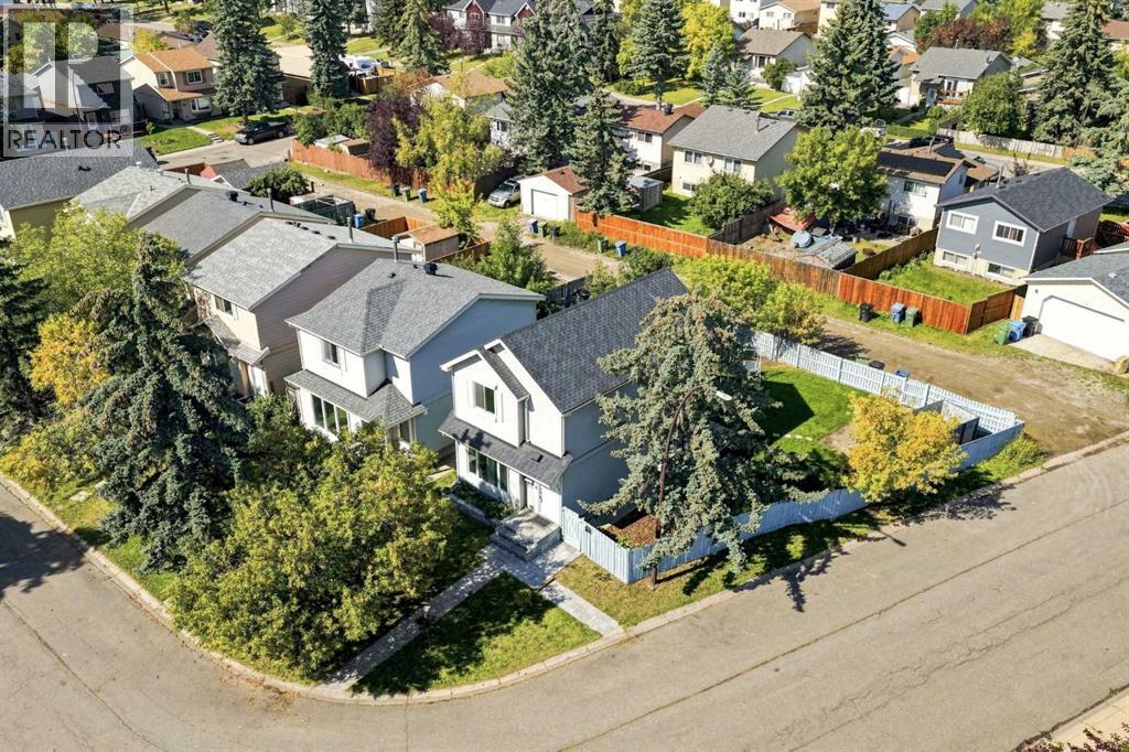 27 Erin Grove Close SE - photo 43