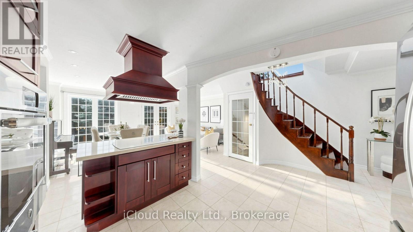39 COVENTRY COURT, Richmond Hill (Crosby) — photo 11