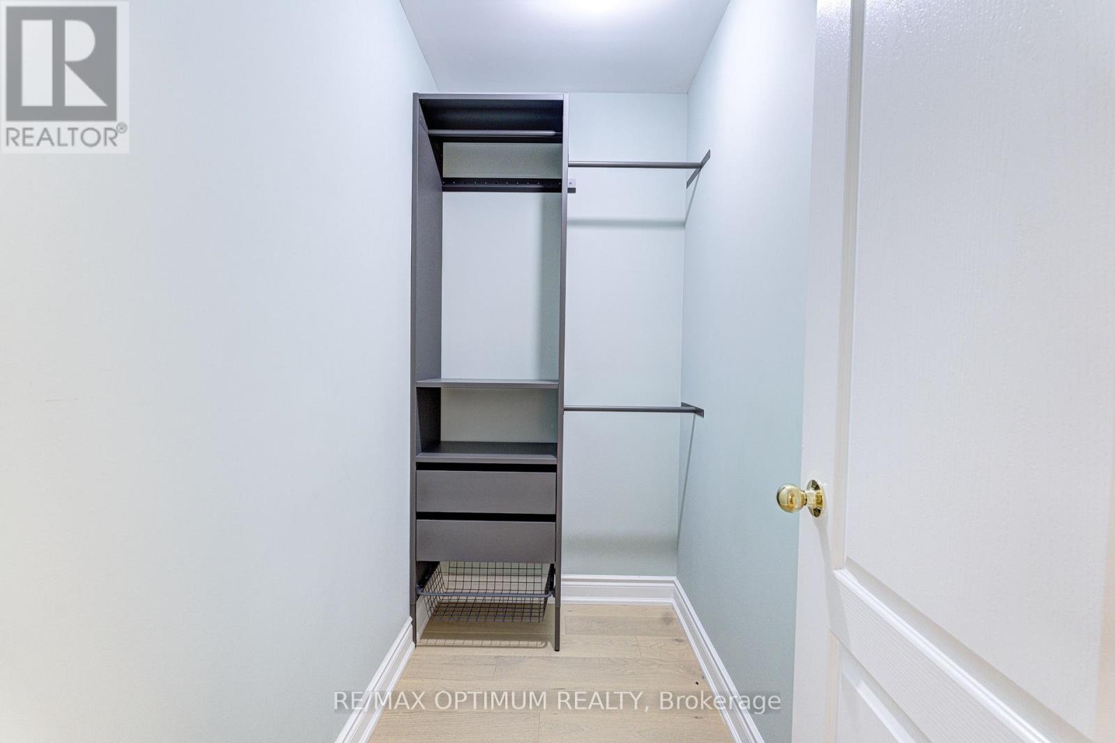 1829 Samuelson Circle, Mississauga, ON photo 31