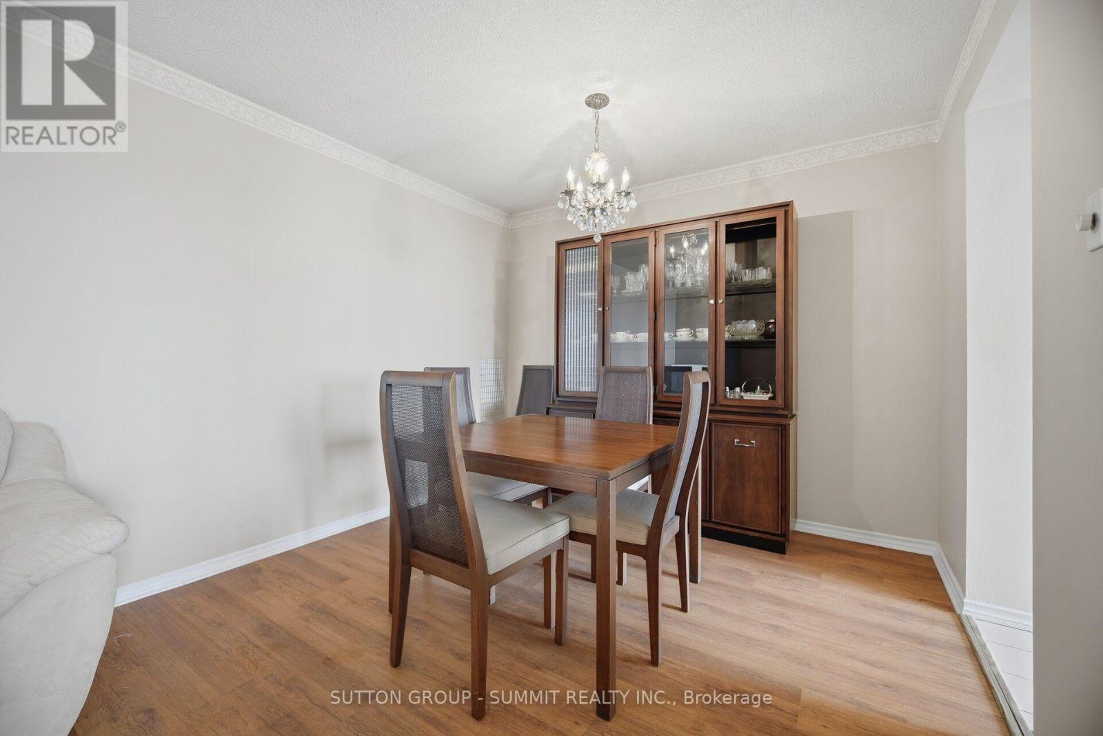 #1511 20 CHERRYTREE DRIVE - 16