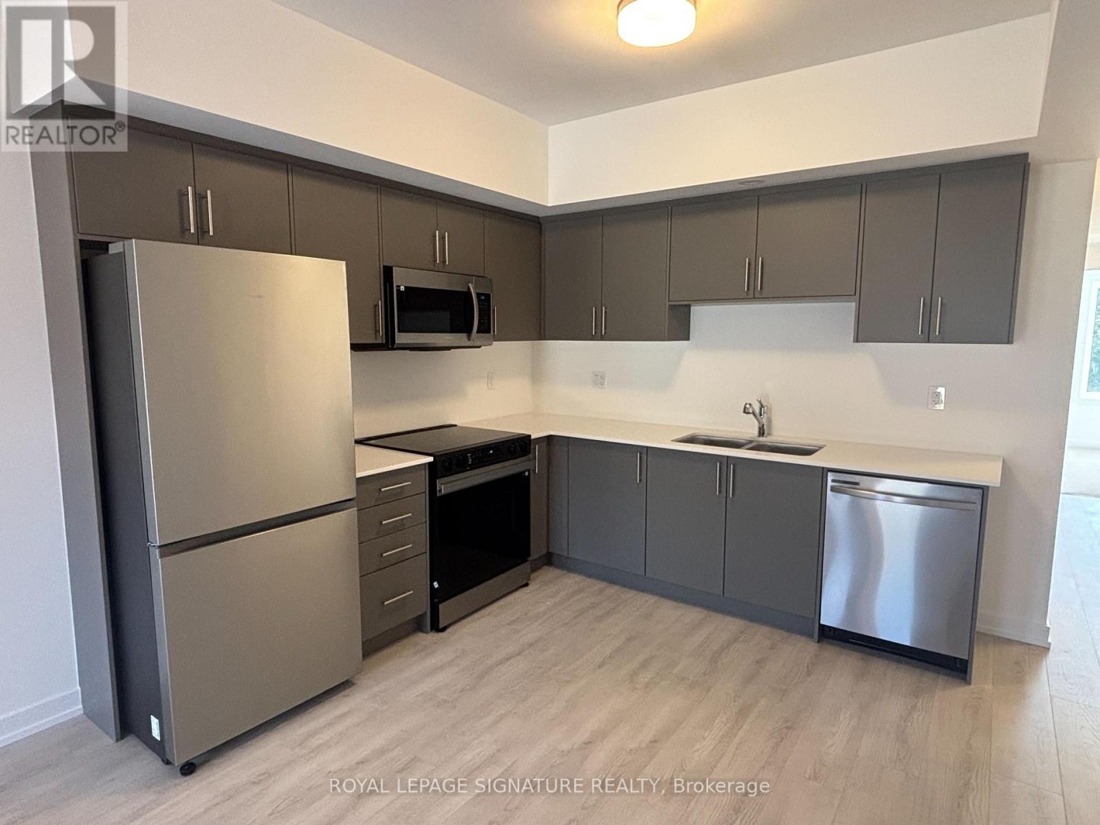24 - 42 LOWES ROAD W, Guelph (Clairfields/Hanlon Business Park) — photo 3