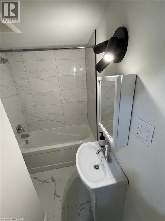 567 WOOLWICH Street Unit# 6, Guelph — photo 4