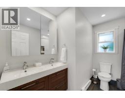 1510 Macdonald Place, Squamish, BC V0N1H0 Photo 13