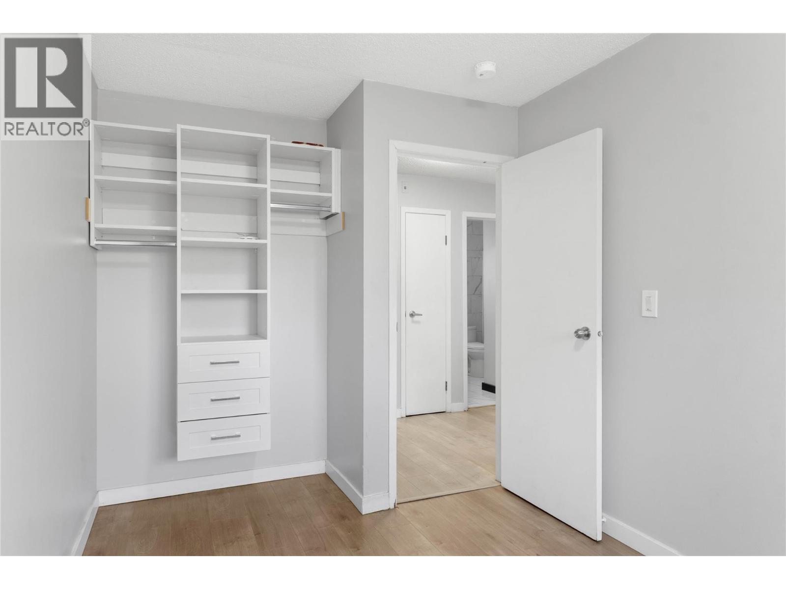 #6 1595 SUMMIT Drive - 12