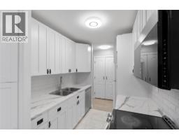 Kitchen - 1595 Summit Drive Unit# 6, Kamloops, BC V2E1E9 Photo 7