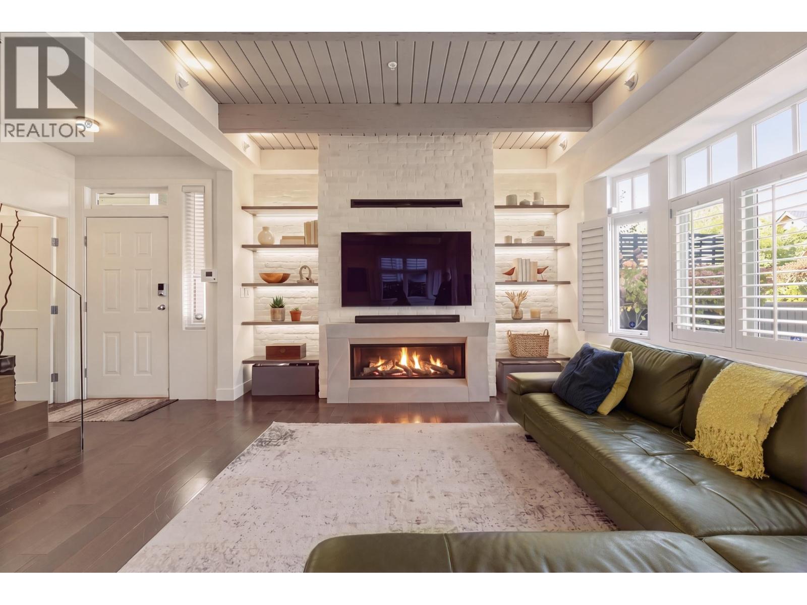 Property for sale at 3328 W 7TH AVENUE