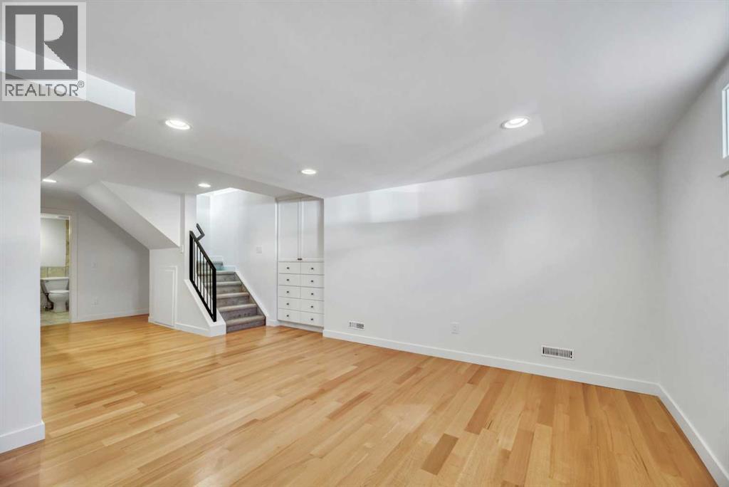 238 Hawktree Bay NW - Image 35