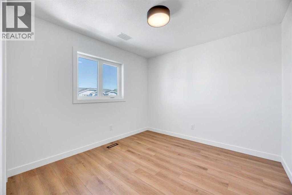 238 Hawktree Bay NW - Image 32