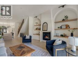 5pc Bathroom - 2022 36 Street Sw, Calgary, AB T3E2Z1 Photo 15
