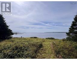 30 Seal Harbour Loop, Seal Harbour, NS B0H1L0 Photo 14