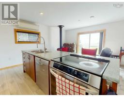 30 Seal Harbour Loop, Seal Harbour, NS B0H1L0 Photo 6