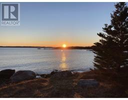 30 Seal Harbour Loop, Seal Harbour, NS B0H1L0 Photo 15