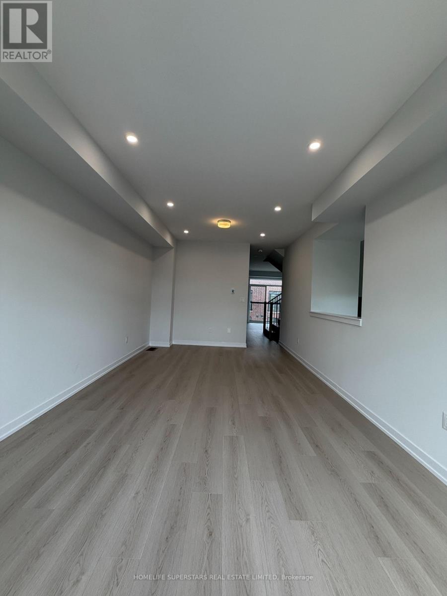 48 DANIELLE MOORE CIRCLE, Toronto (Bendale) — photo 5