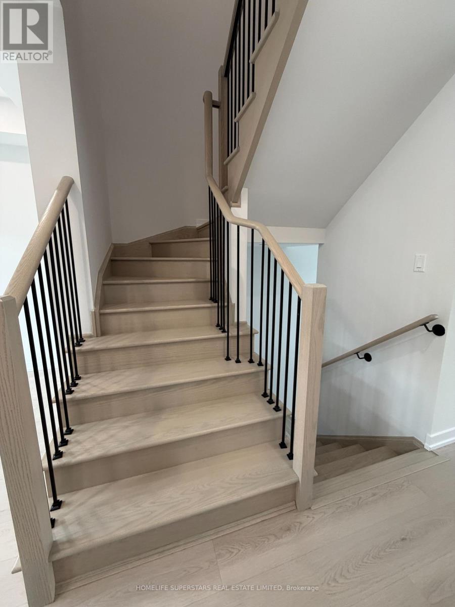 48 DANIELLE MOORE CIRCLE, Toronto (Bendale) — photo 7