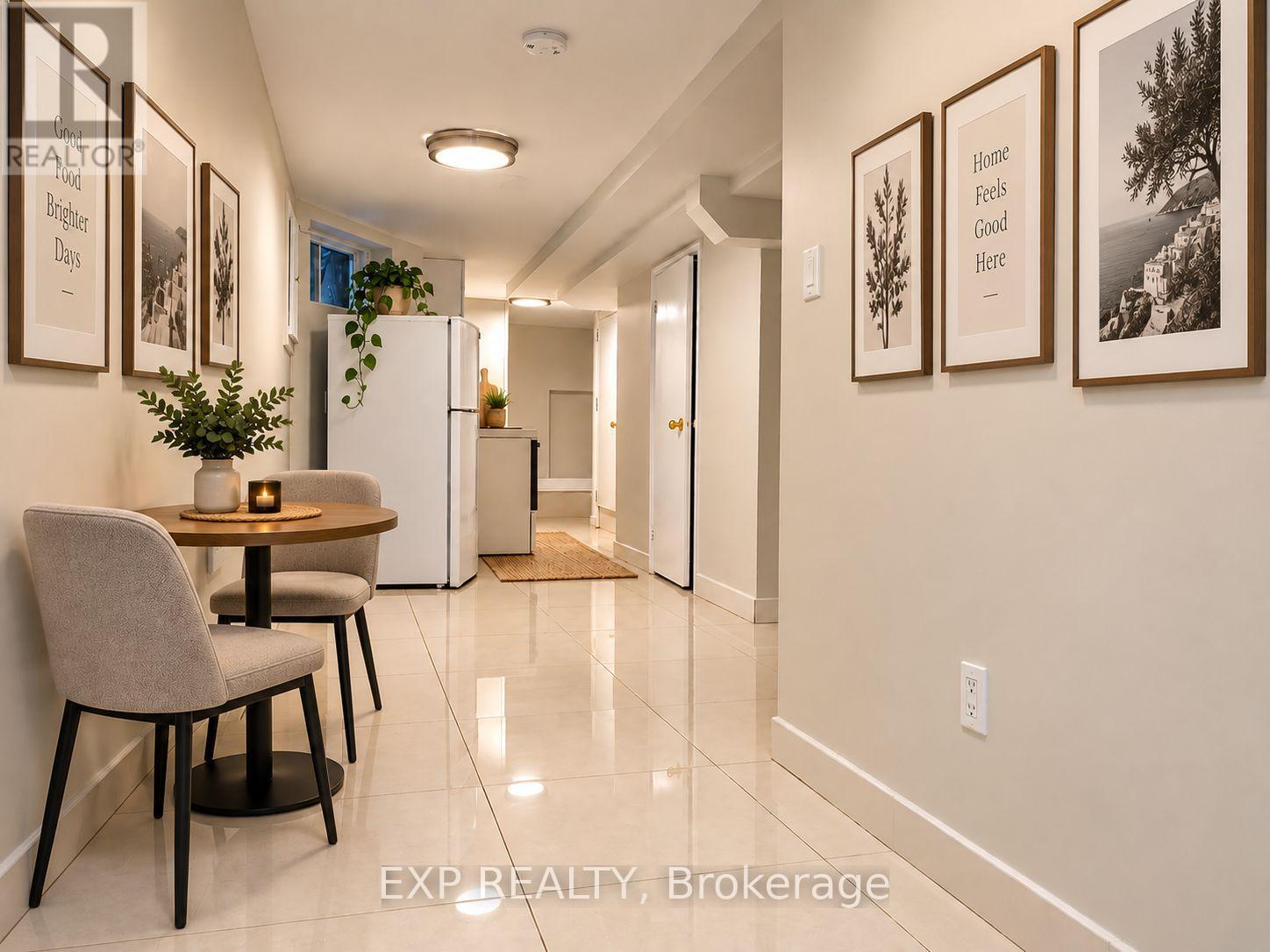 LOWER - 801 PAPE AVENUE, Toronto (Danforth) — photo 2