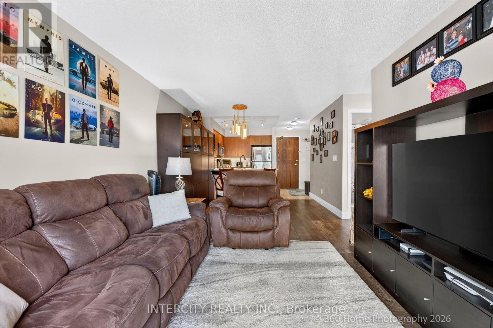 #PH08 185 ONEIDA CRESCENT - 13