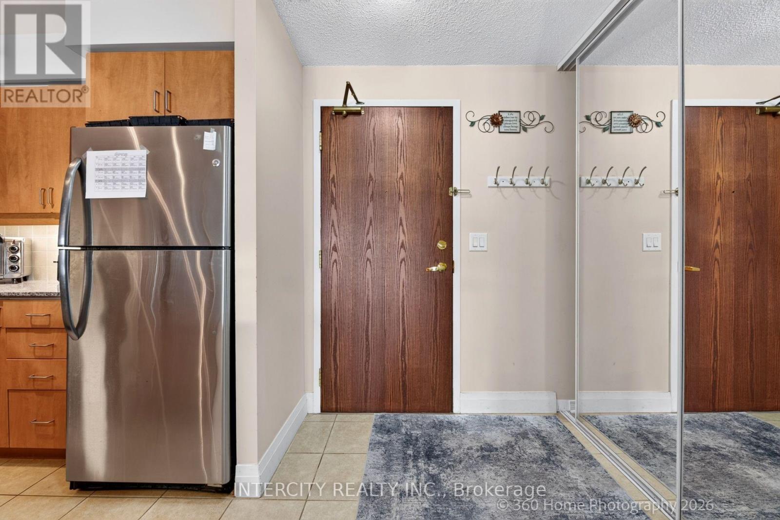 PH08 - 185 ONEIDA CRESCENT, Richmond Hill (Langstaff) — photo 2