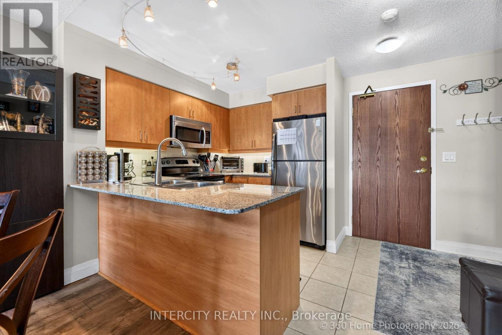 PH08 - 185 ONEIDA CRESCENT, Richmond Hill (Langstaff) — photo 3
