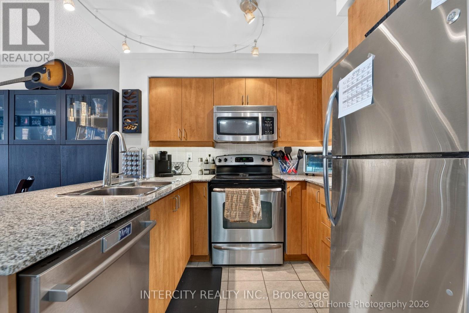 PH08 - 185 ONEIDA CRESCENT, Richmond Hill (Langstaff) — photo 5