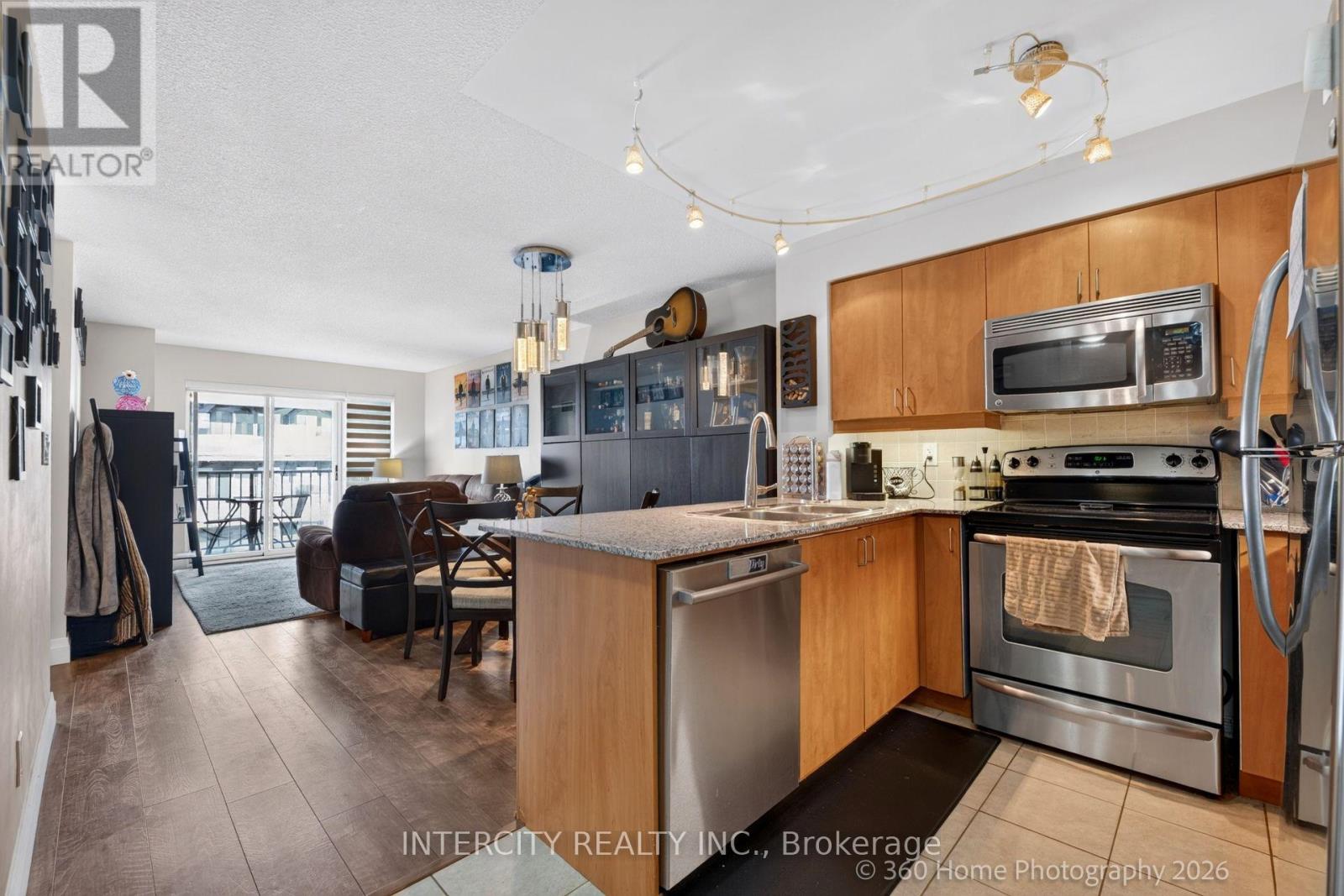 PH08 - 185 ONEIDA CRESCENT, Richmond Hill (Langstaff) — photo 8